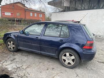 GOLF 1600 BENZINA