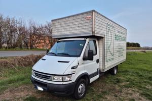 IVECO DAYLY 35 CABINATO CON SOVRACABINA