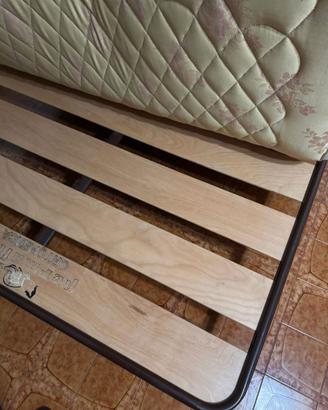 Letto matrimoniale