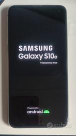 Samsung Galaxy S10e - Compatto e Potente