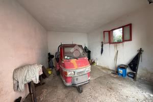 NEGOZIO A ISCHIA
