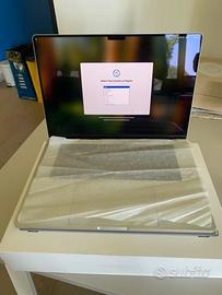 Apple MacBook Pro 16" M3 Max CPU 14core GPU 30core