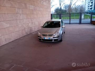 golf 5 1.6 benzina 