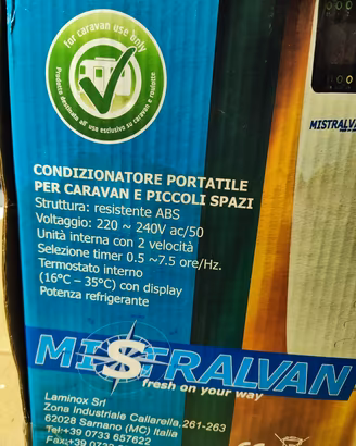 condizionatore nuovo,  per camper o  roulotte.
