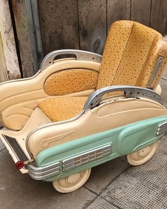 Passeggino epoca anni 50 in metallo
