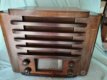 Radio vintage Crosley anni 40