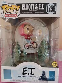 Funko pop 1259 play set Elliott e E.T. 