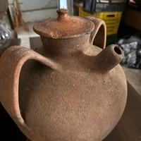 Antico vaso grande in terracotta