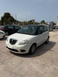 Lancia Ypsilon 1.2 Argento