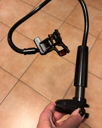 Supporto porta cellulare