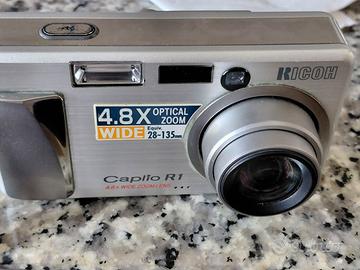 Macchina Fotografica Vintage Ricoh Caplio R1