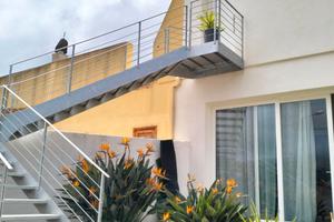 Appartamento al primo piano sul mare