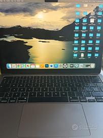MacBook air 13.6 ChipM2Gpu10coressd 512 IMMACOLATO