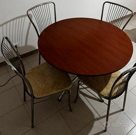 Tavolo rotondo cucina compreso di sedie