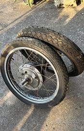 Coppia ruote Benelli 250 due tempi