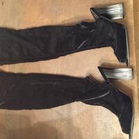 Stivali neri aperti taglia 38