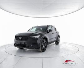 VOLVO XC40 Black Edition B3 Mild hybrid Benzina