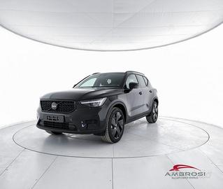 VOLVO XC40 Black Edition B3 Mild hybrid Benzina