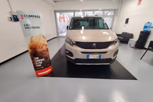 Peugeot Rifter BlueHDi 130 S&S GT Line Standard
