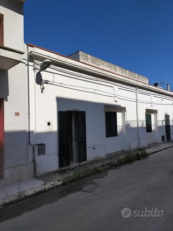 PULSANO centro storico casa singola ristrutturata