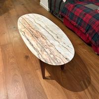 Tavolino da salotto con piano in marmo