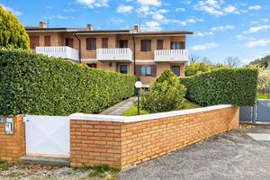 Codroipo villa a schiera tricamere