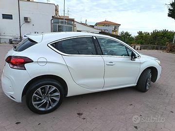 Citroën DS4 Sport Chic 2.0 HDi 163 CV FULL OPTIONA