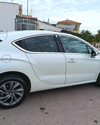 Citroën DS4 Sport Chic 2.0 HDi 163 CV FULL OPTIONA