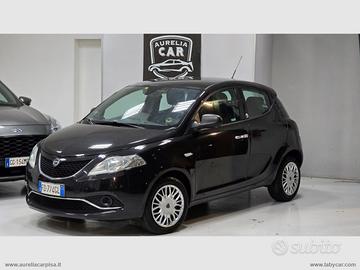 LANCIA Ypsilon 1.2 69 CV 5p. GPL Ecochic Silver