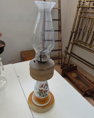 lampada a petrolio 