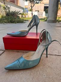 Sandalo a punta azzurro