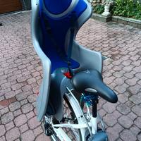 Seggiolino posteriore universale per bici