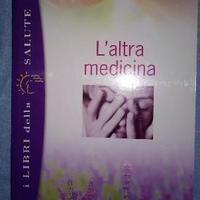 Altra medicina libro famiglia cristiana