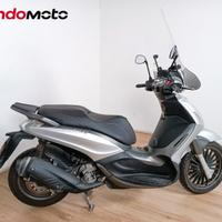PIAGGIO Beverly 300 i.e. - 2018 Passaggio incluso