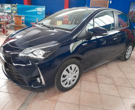 Toyota Yaris 1.5 Hybrid 5 porte Cool