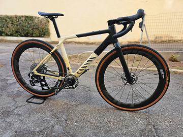 bici gravel Canyon Grail CFR