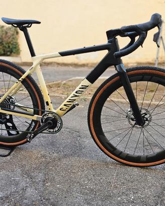 bici gravel Canyon Grail CFR