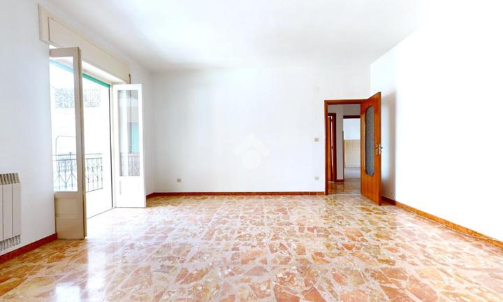 4 LOCALI A MARTINA FRANCA