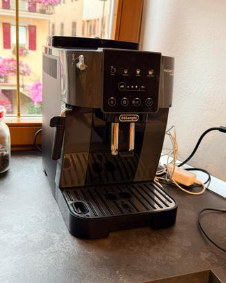 Macchina caffe magnifica start