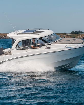 Beneteau Antares 8 OB V2