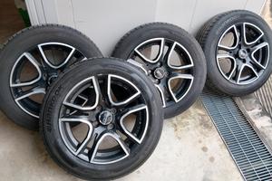  gomme semi nuove con cerchi in lega O.Z. 