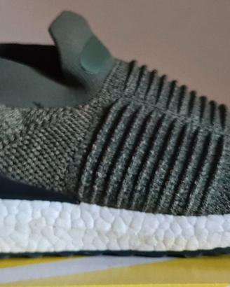 Adidas ultra boost laceless 42 3/4 rare collezione