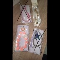 Cinturino per cell € 2.50 l ‘ uno