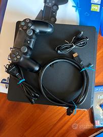 PlayStation 4 Slim 500GB + Controller + 10 Giochi