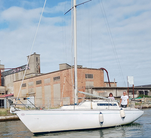 Barca a vela a motore Pierrot cantiere Mariver