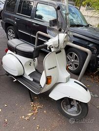 Vespa 125 px