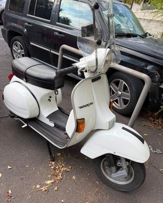 Vespa 125 px