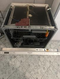 lavastoviglie da incasso Hotpoint Ariston