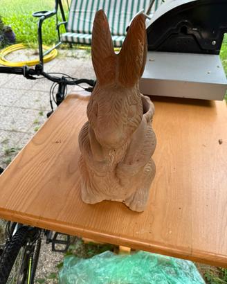 Vasi decorativi con animali conoglio e lumaca