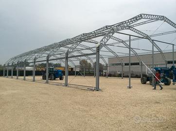 Maneggio coperto tensostruttura